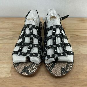 Vince Camuto Richintie Strappy Sandals- Black- Size 5.5 M- NWOB